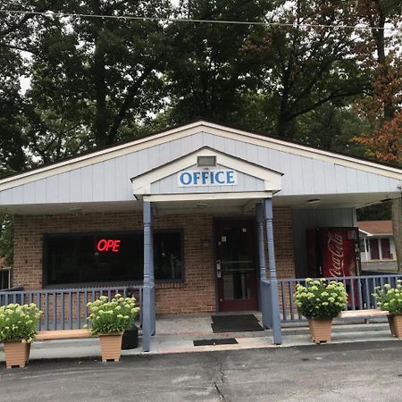 Pennswoods Inn Manheim Esterno foto