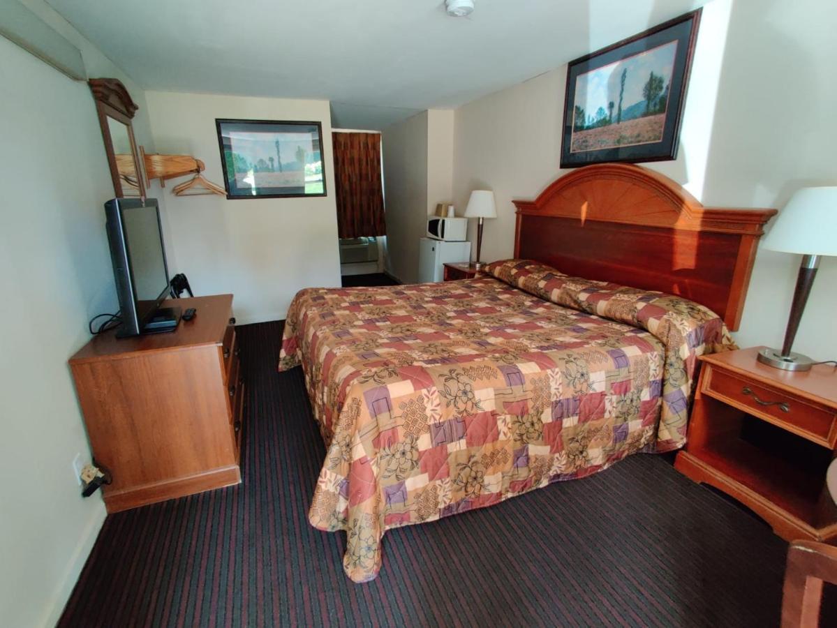 Pennswoods Inn Manheim Esterno foto