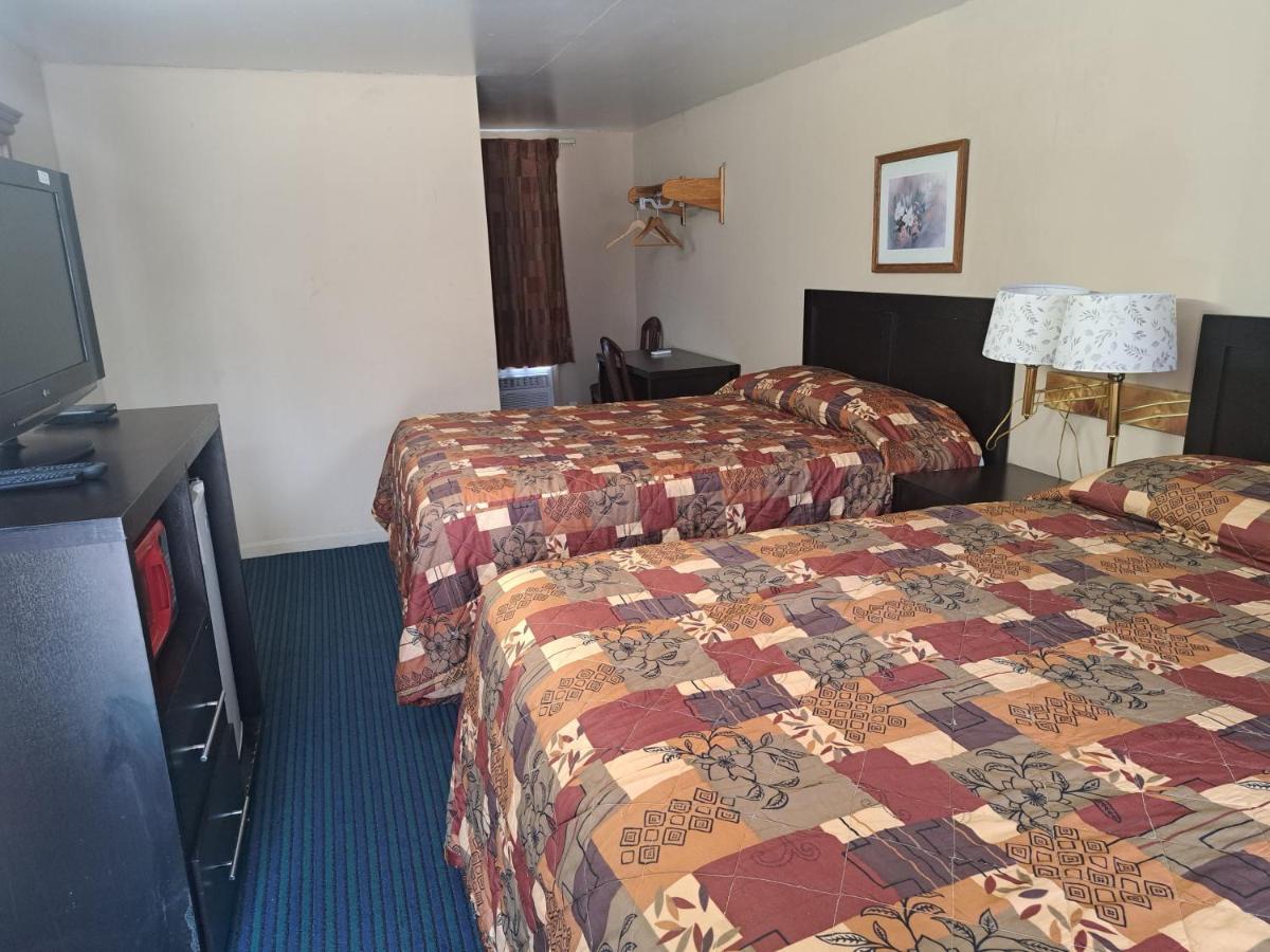 Pennswoods Inn Manheim Esterno foto