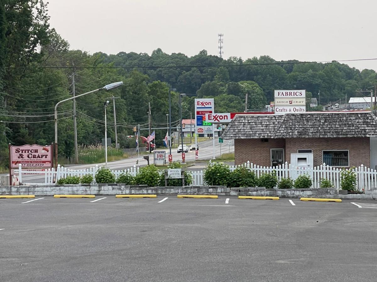 Pennswoods Inn Manheim Esterno foto