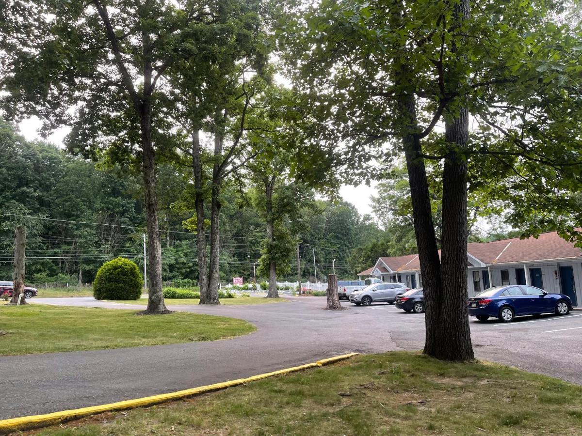 Pennswoods Inn Manheim Esterno foto