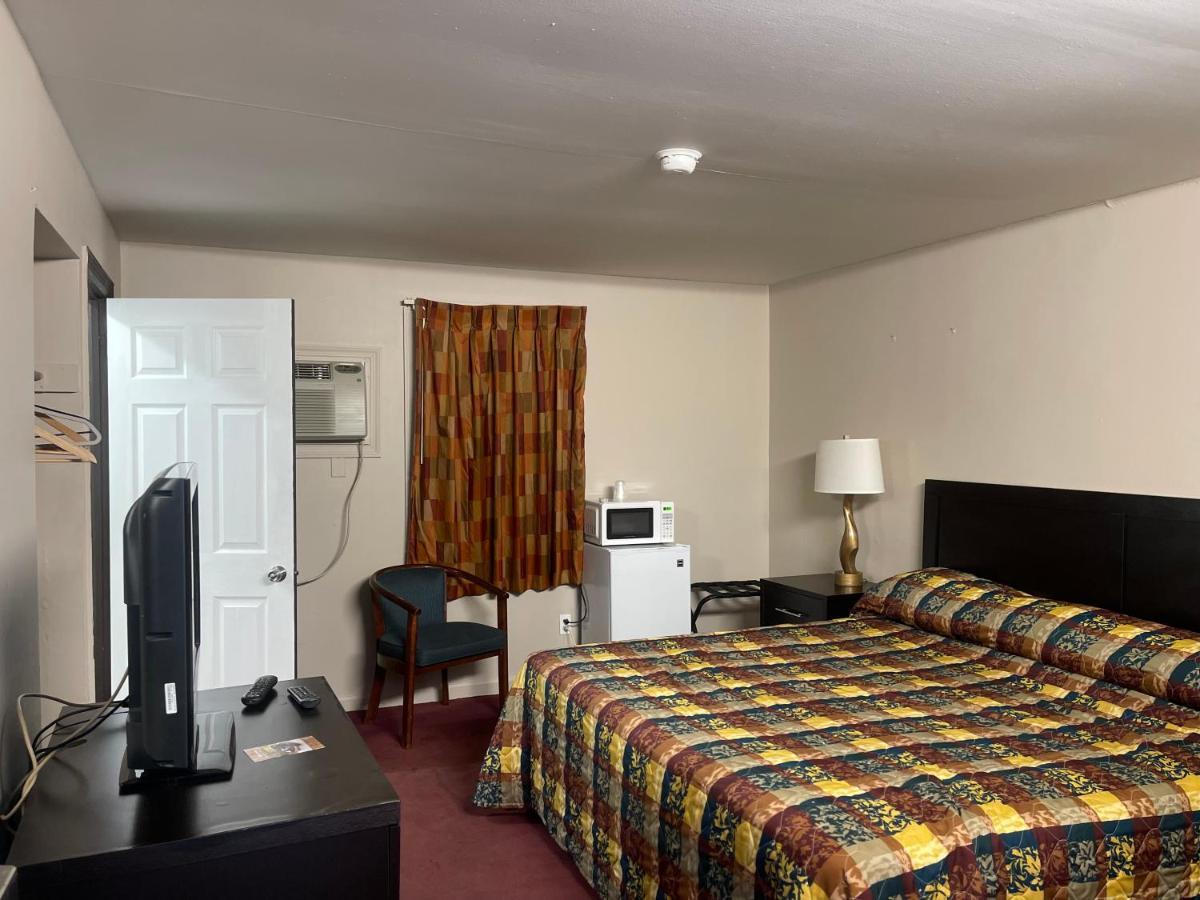 Pennswoods Inn Manheim Esterno foto
