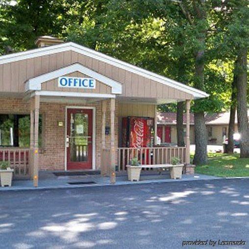 Pennswoods Inn Manheim Esterno foto
