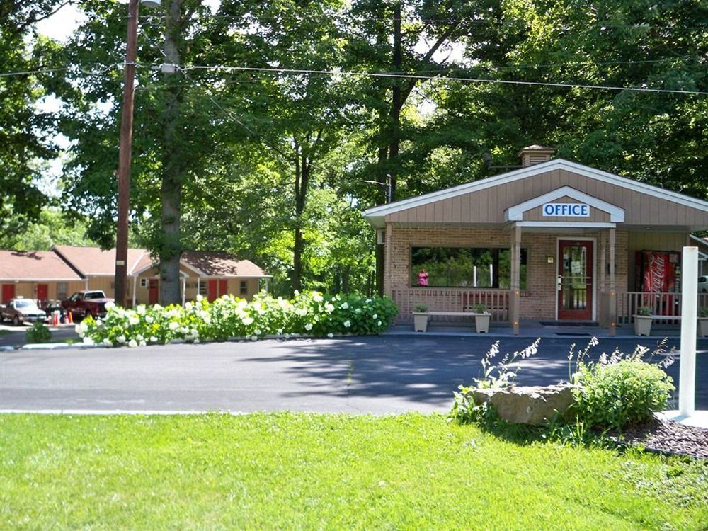 Pennswoods Inn Manheim Esterno foto
